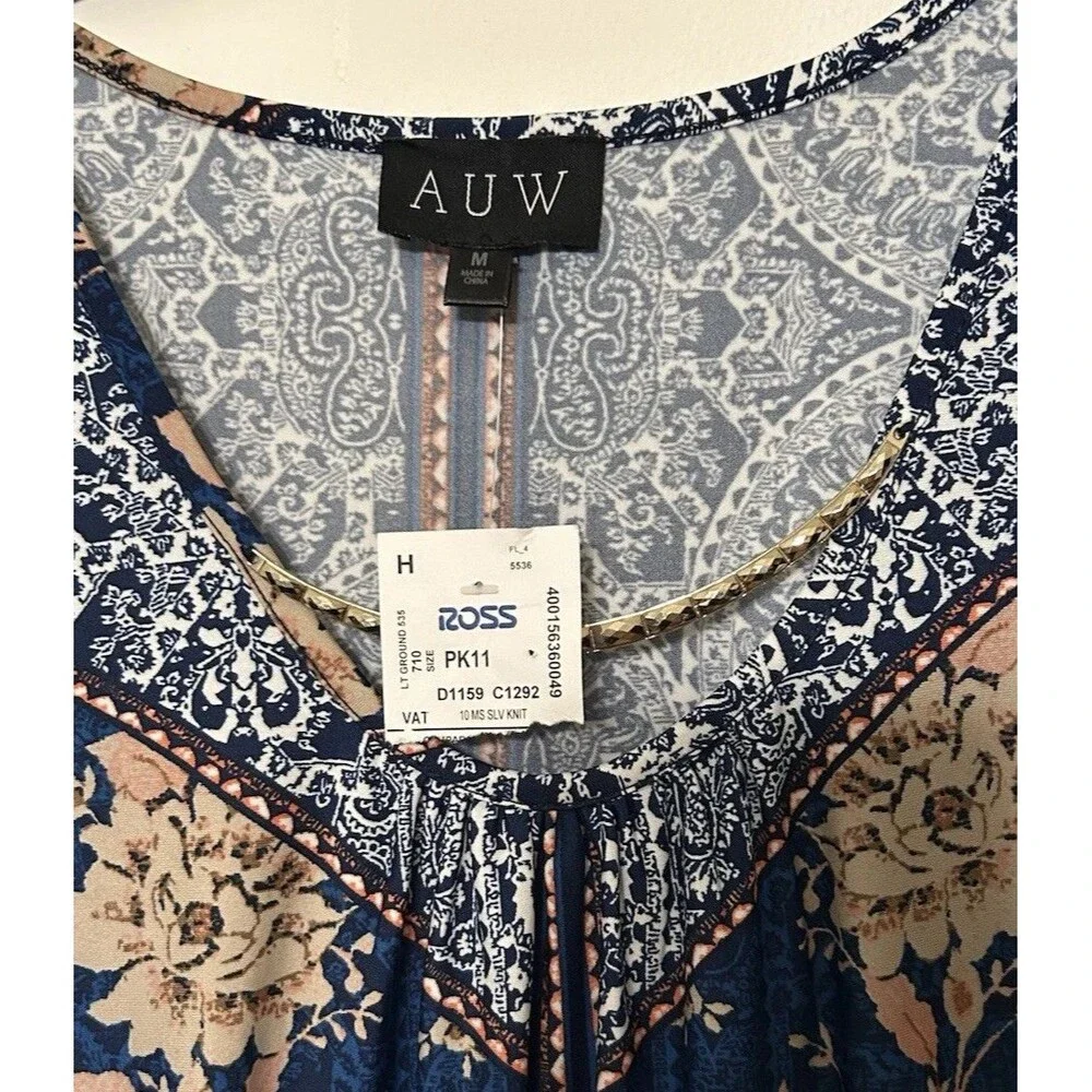 As U Wish Sleeveless Top Metal Necklace Embellishment Blue Floral Print Size M - Picture 3 of 4